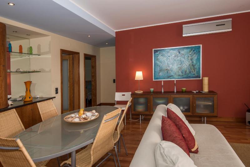 Apartment with Sea View image 4