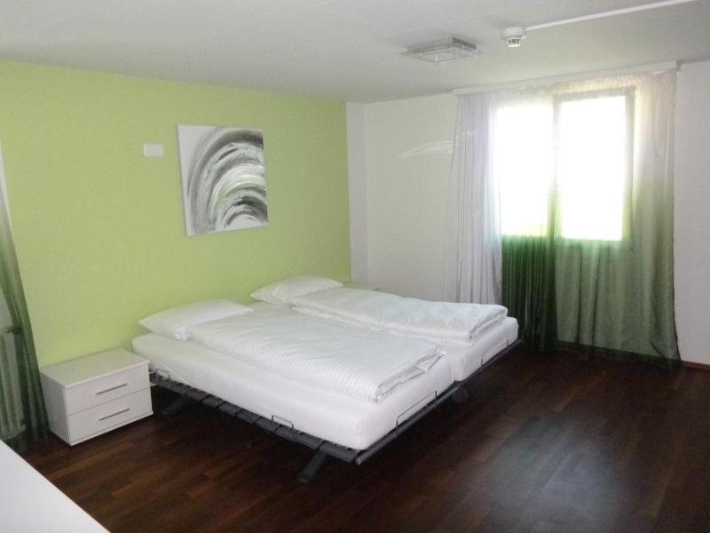 Quadruple Room image 3
