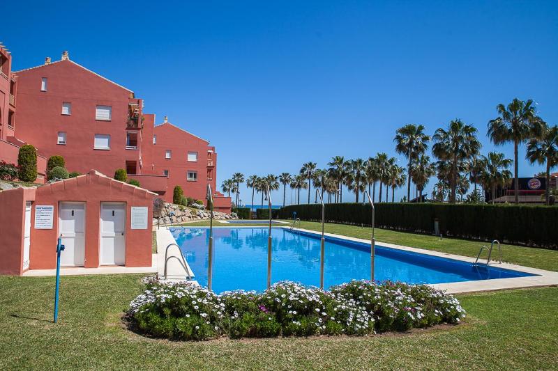 Luxury 100 sq.m. sea view apartment - image 9