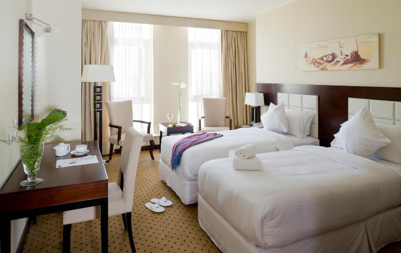 Superior Double Room image 3