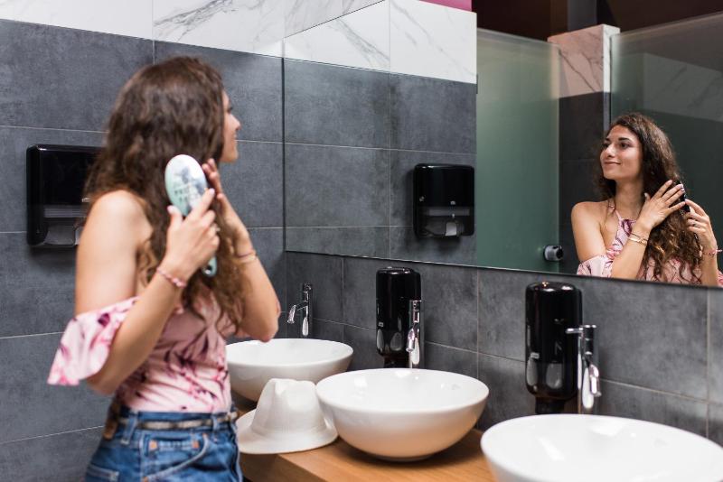 Cocoon City Hostel - image 29