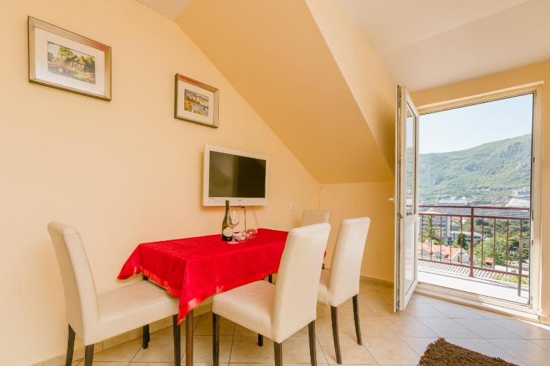 Apartments Feniks - image 15