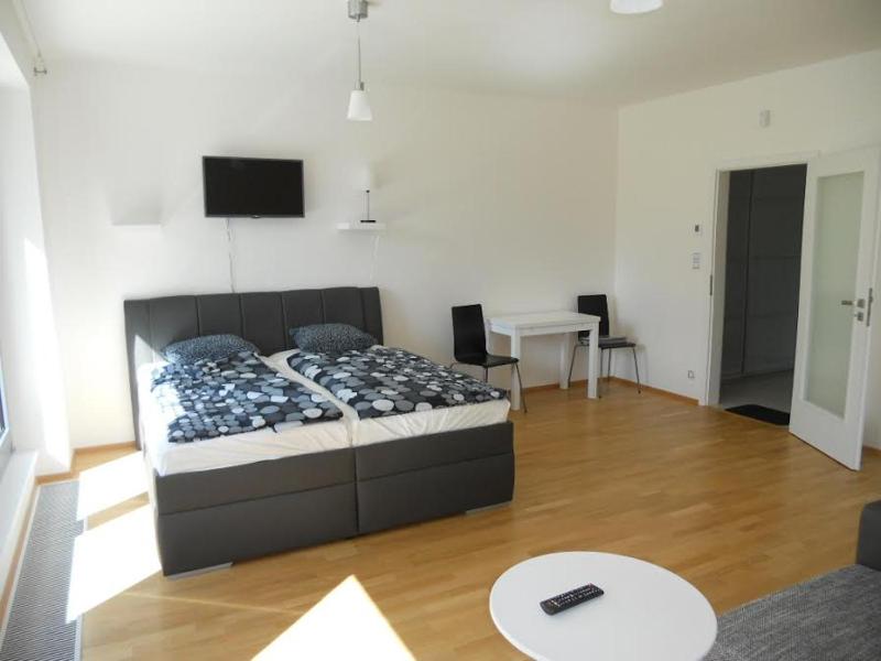 Apartment with Terrace image 2