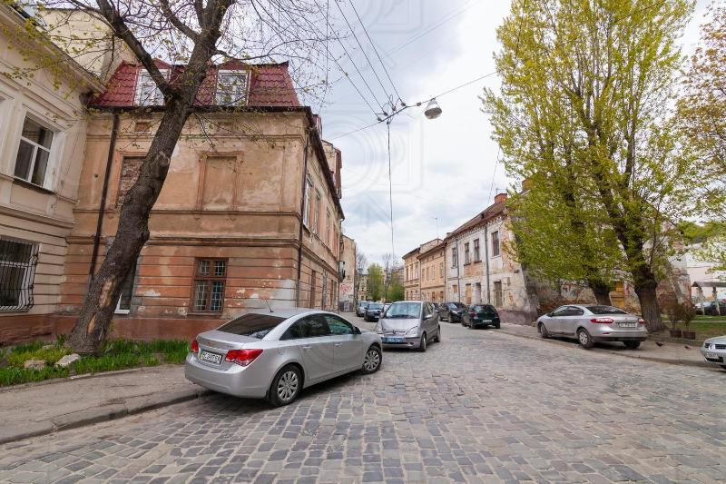 Apartments Leopolli near Opera House - image 12