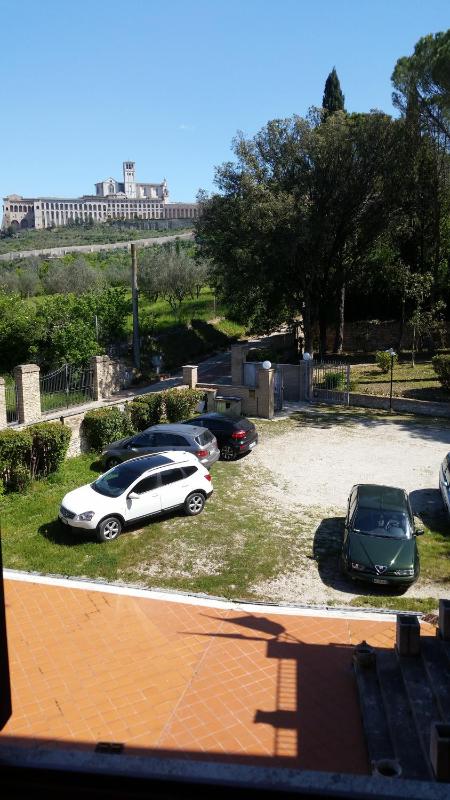 Assisi Garden - image 8