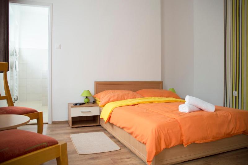 Double Room with Mountain View image 2