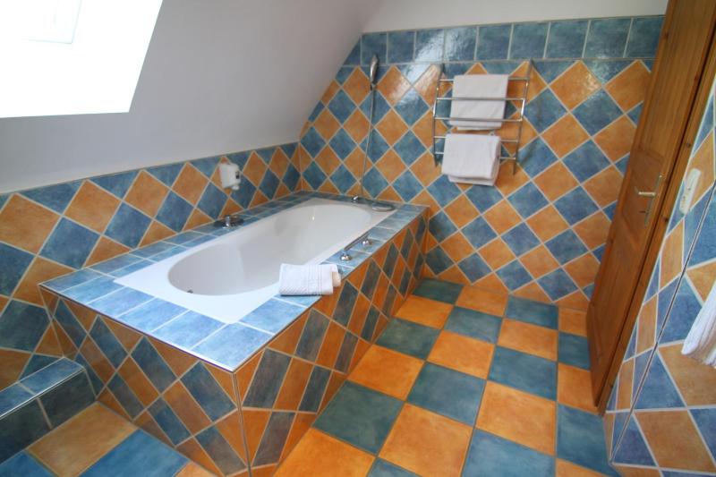 Quadruple Room image 4
