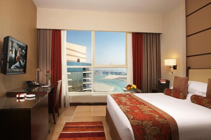 Sea View Studio with Balcony and Kitchenette image 3