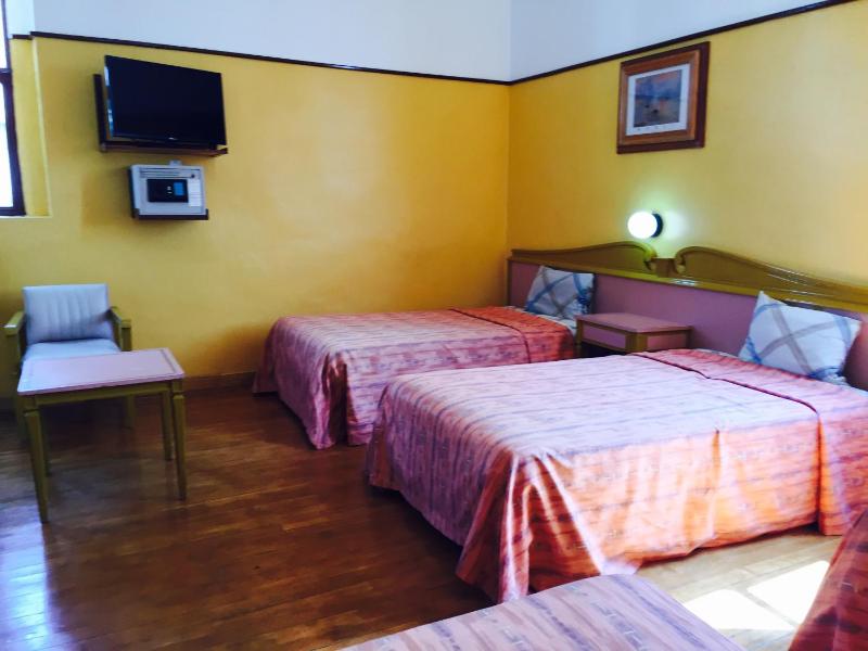 Hotel Isabel - image 10