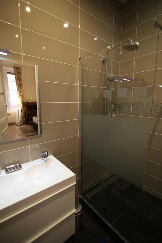 Two-Bedroom Apartment image 4