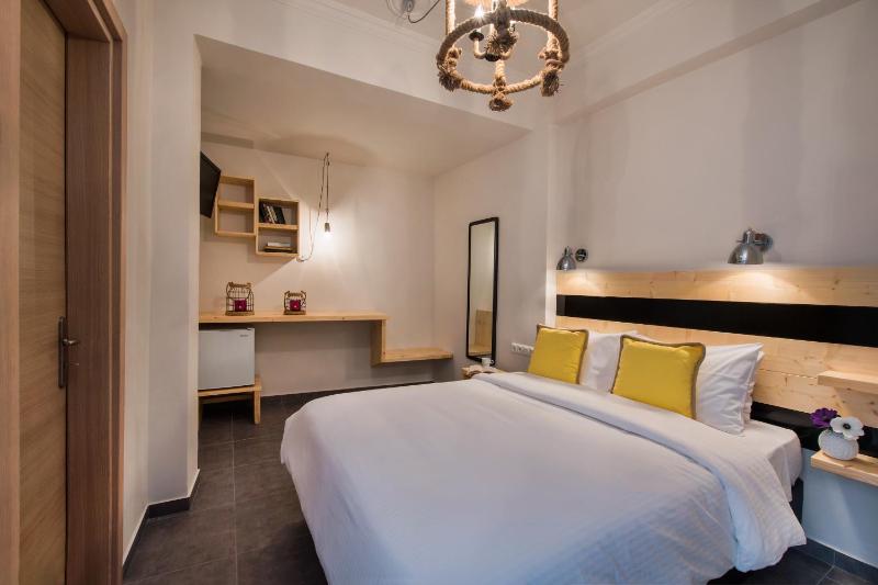  Superior Room image 3