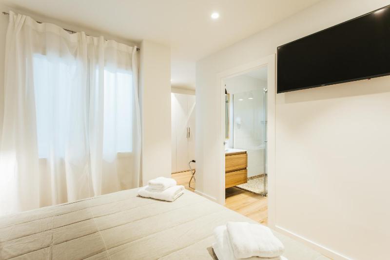 The Lucky Flats - Liorna - image 31