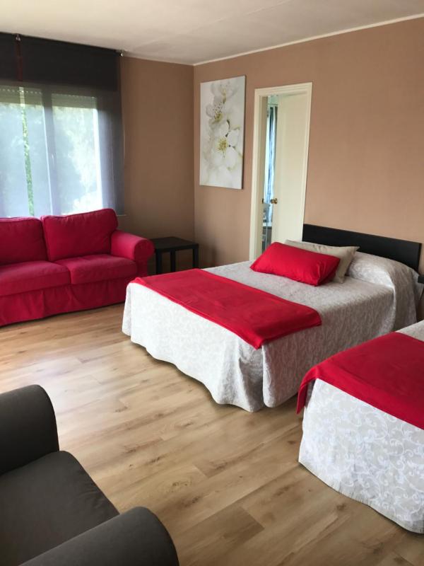 Quadruple Room with Mountain View image 2