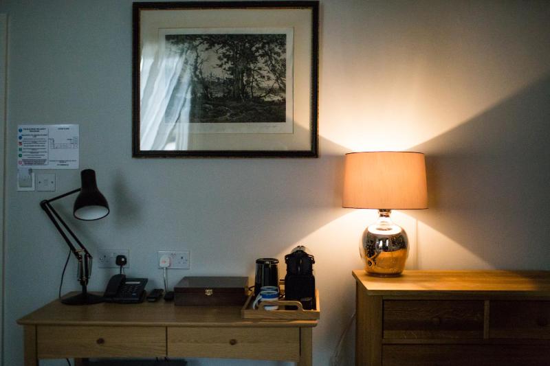 Deluxe Double Room image 4