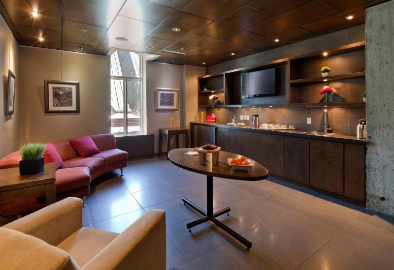 Hotel 71 by Preferred Hotels & Resorts - image 16