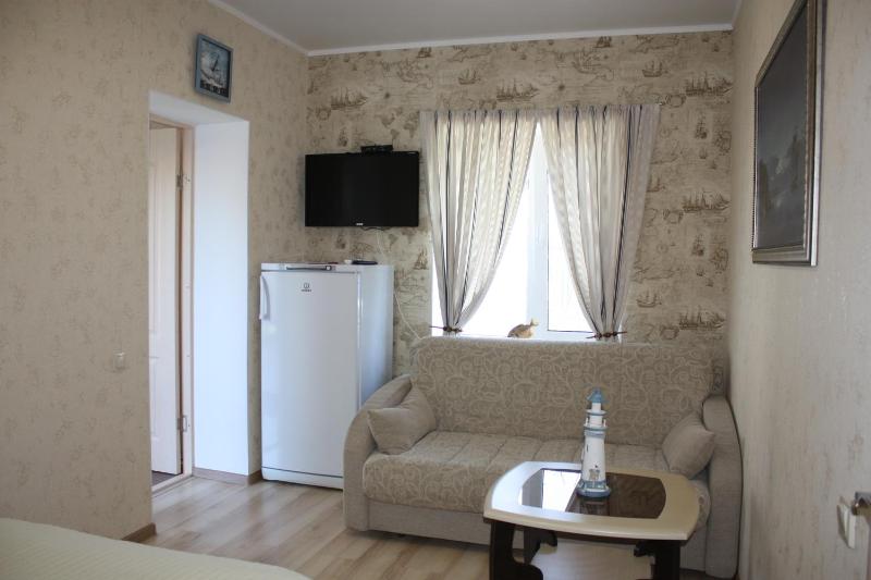 Double Room image 3