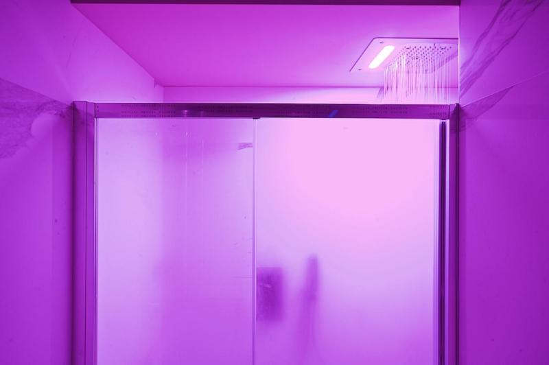 Executive Suite image 4