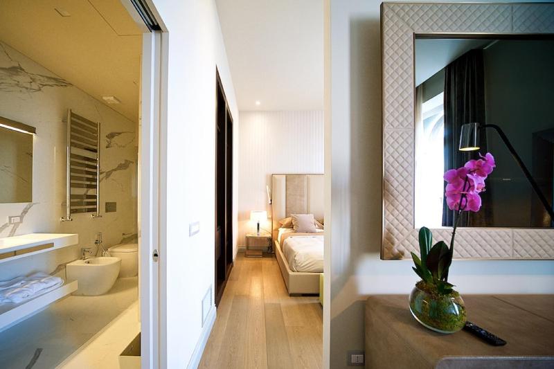 Executive Suite image 3