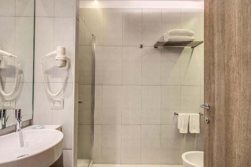 Comfort Double or Twin Room image 2