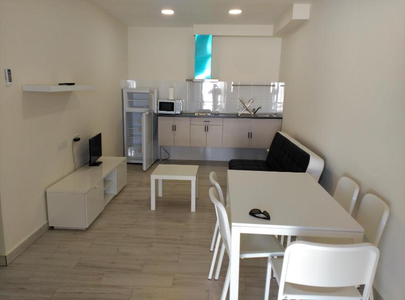 Two-Bedroom Bungalow image 2