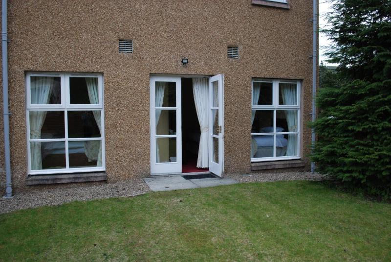 Two-Bedroom Suite image 2