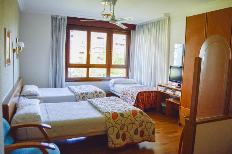 Family Room with Shared Bathroom image 4