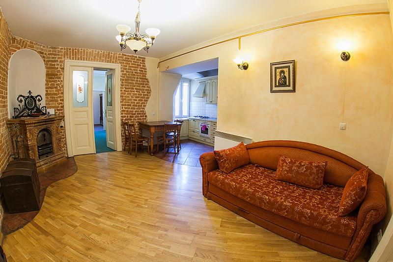 Historic Apartment near Rynor Square Images