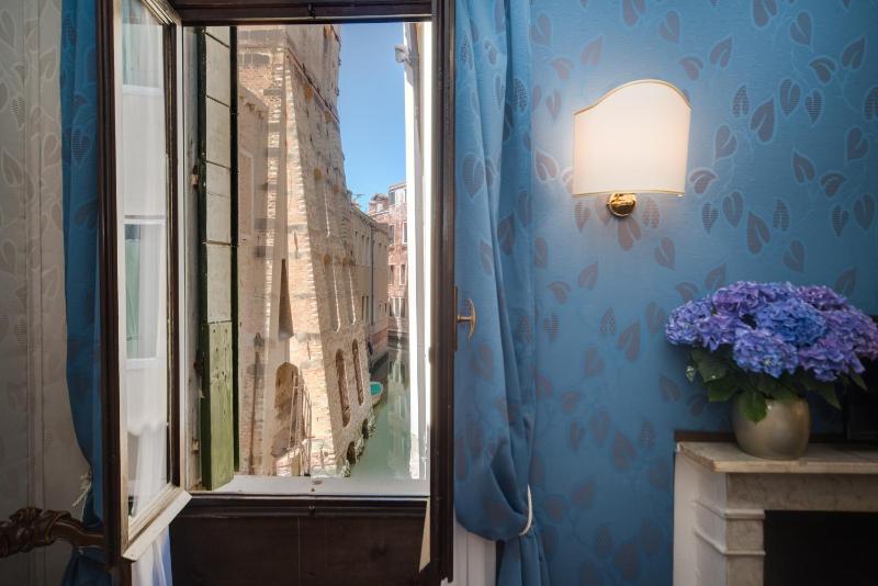 Double or Twin Room with Canal View image 1