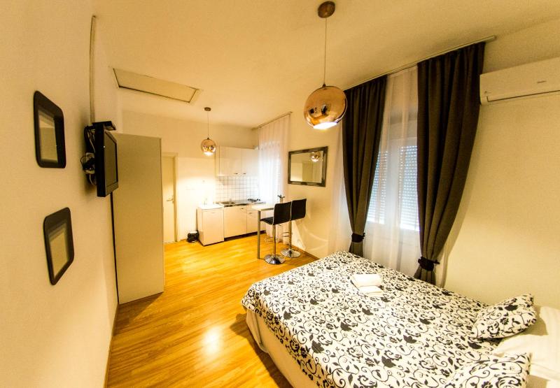Apartments Branimir - image 6