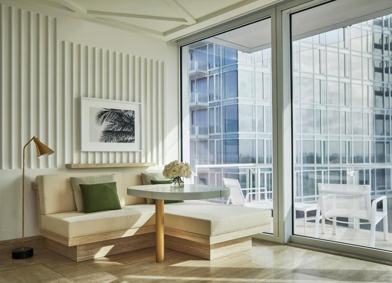 Sunset Bay View Studio Suite image 3