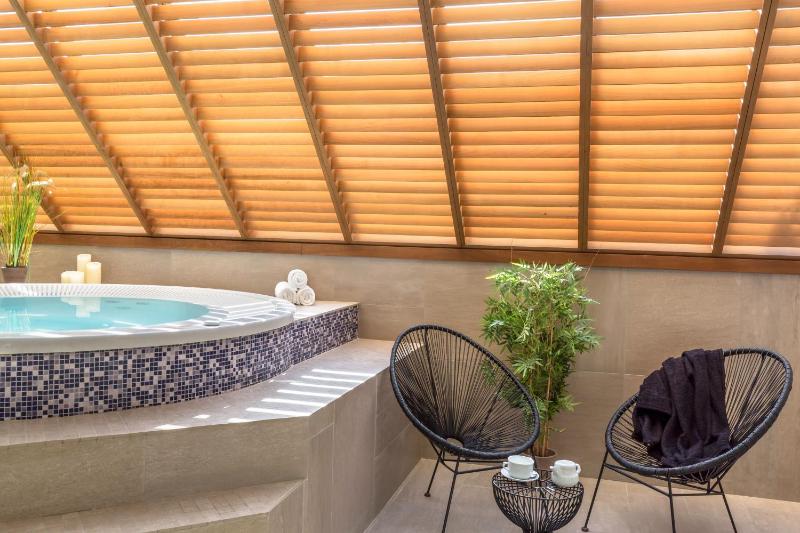 Best Western Les Bains de Perros-Guirec Hotel et Spa - image 45