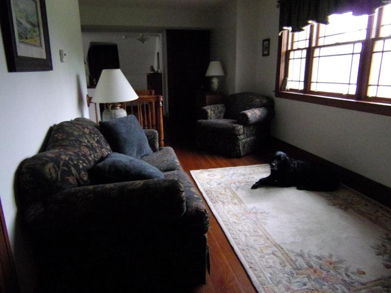 Fremont - Deluxe Queen Suite image 3