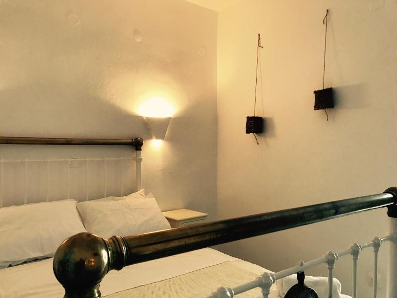 Double Room with Sea View image 2