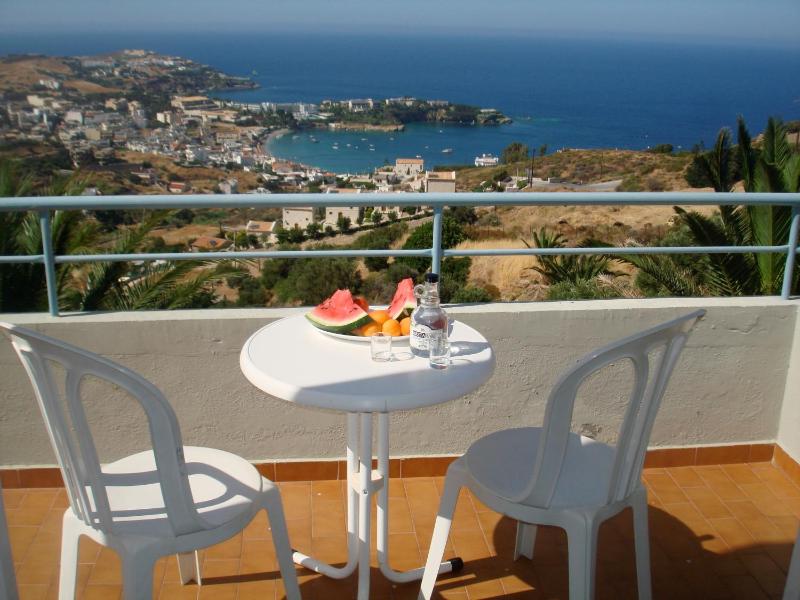 One-Bedroom Apartment with Sea View image 1