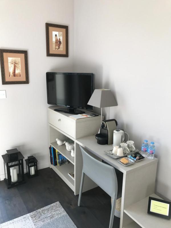 Double Room - Disability Access image 3