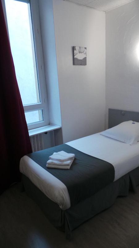 Standard Single Room image 2