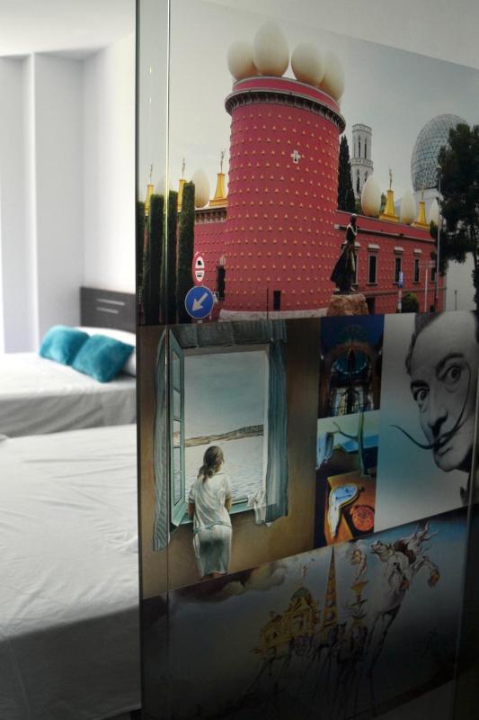 Deluxe Triple Room image 2