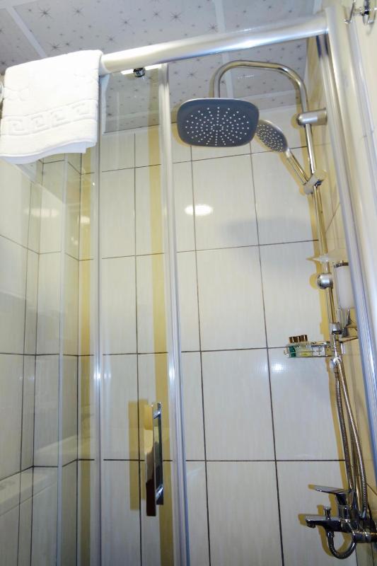 Apartment - Ground Floor image 3