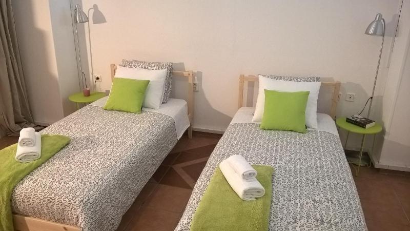 Driopon Apartment - image 10