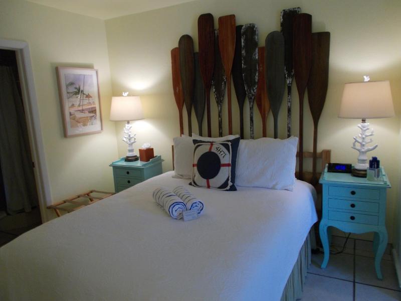Queen Room image 3