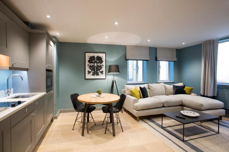 Premium Apartment image 3