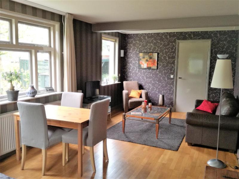 Deluxe Room image 2