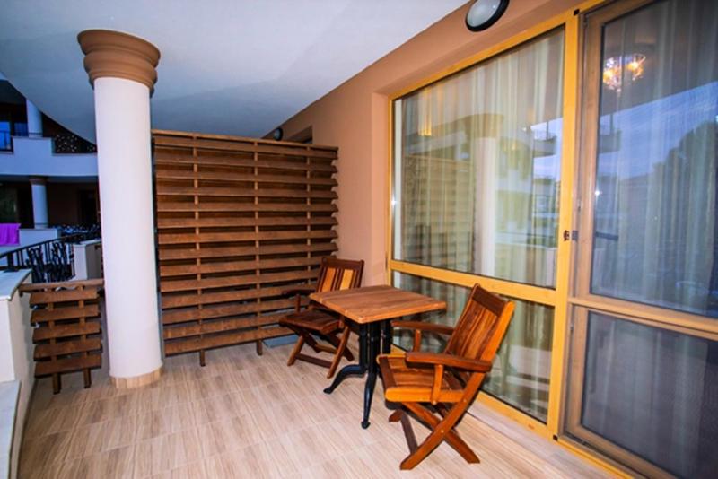 Boutique Apart Hotel Versis - image 12