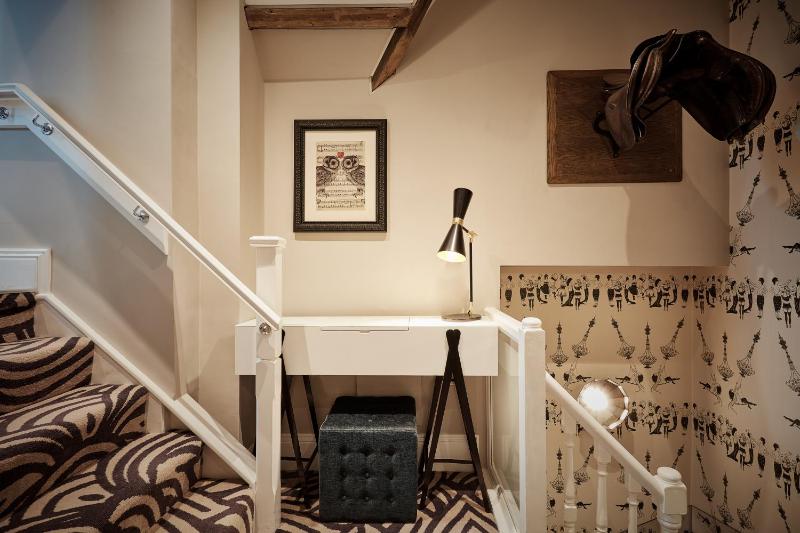 Tower Suite image 3
