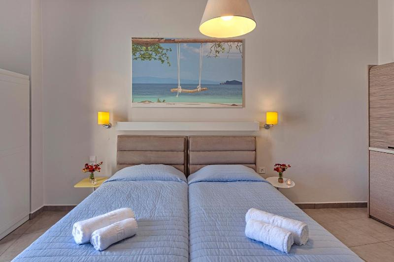 Family Two-Bedroom Suite image 3