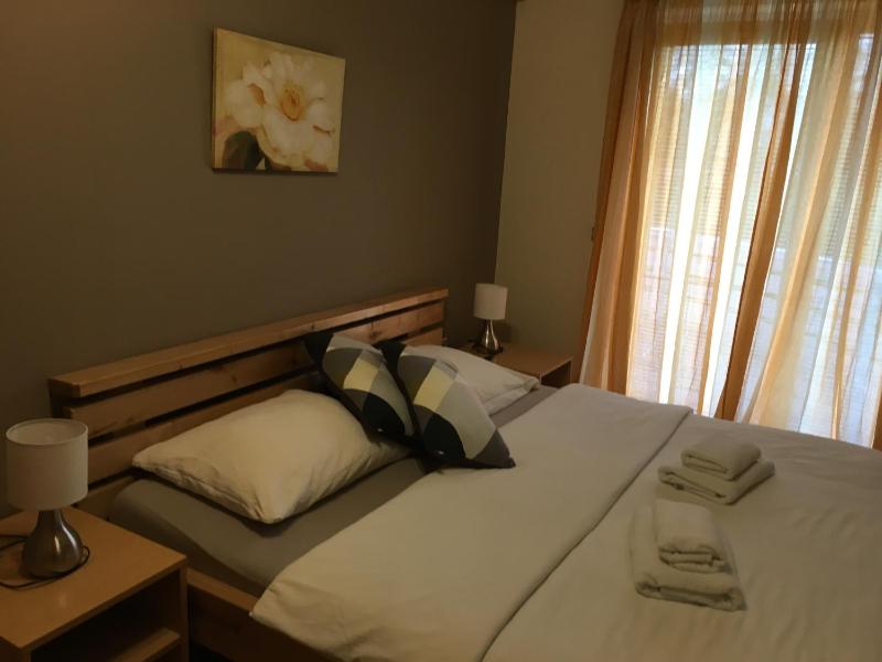 Double Room image 4
