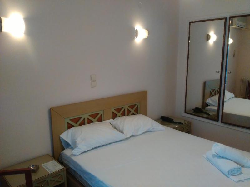 Single Room image 2