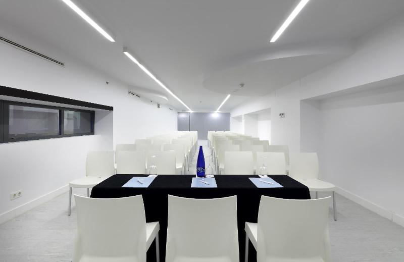 Eurostars Central - image 14
