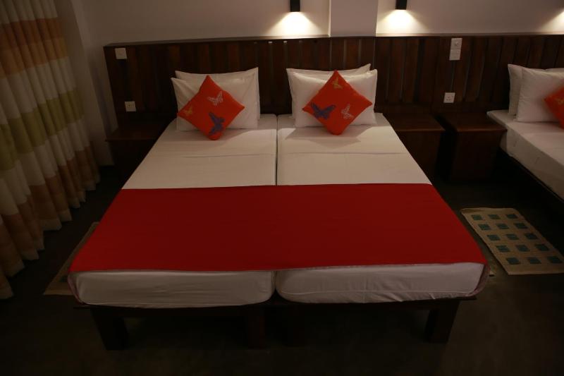 Cozy Sea view Inn - image 24