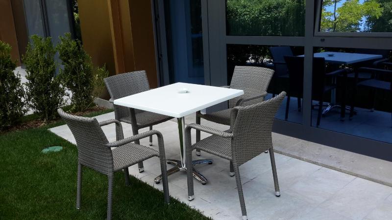 Studio Apartment image 1